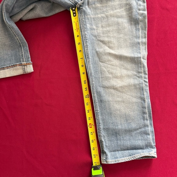 JCrew Matchstick Stretch Capris Cotton/Spandex Women’s Size: 27 Light Wash NWT - Picture 6 of 8